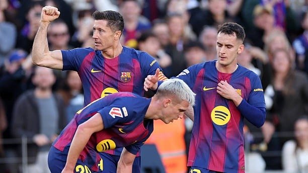 «Барселона» ярим ҳимоячиси пул ишлаш учун Саудияга кетмоқчи