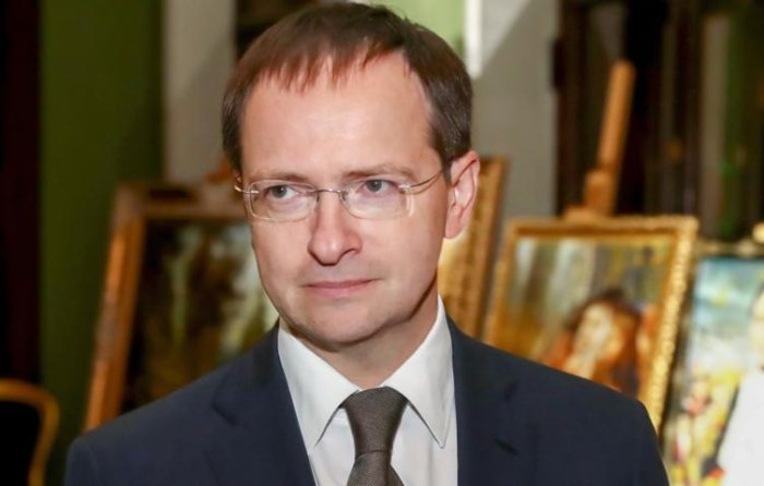Rossiya Ukraina bilan muloqotdan mamnun! Medinskiy Istanbul muzokaralari haqida gapirdi