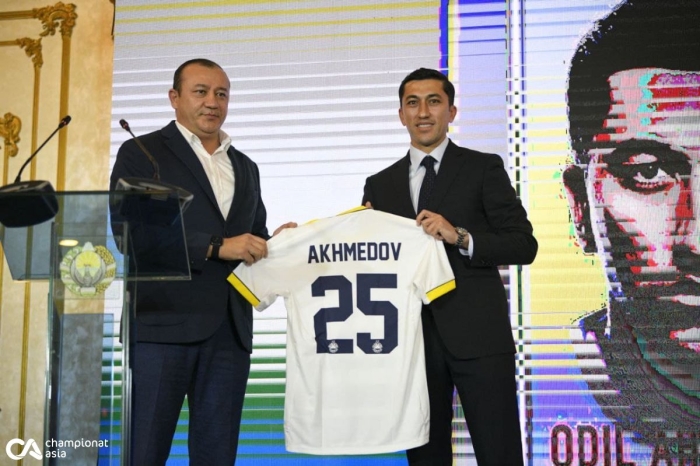 «Paxtakor» 25-raqamli libosini Odil Ahmedovga abadiy topshirdi