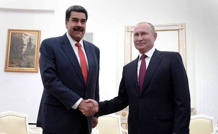 Vladimir Putin Venesuela prezidenti Nikolas Maduro bilan telefon orqali suhbatlashdi