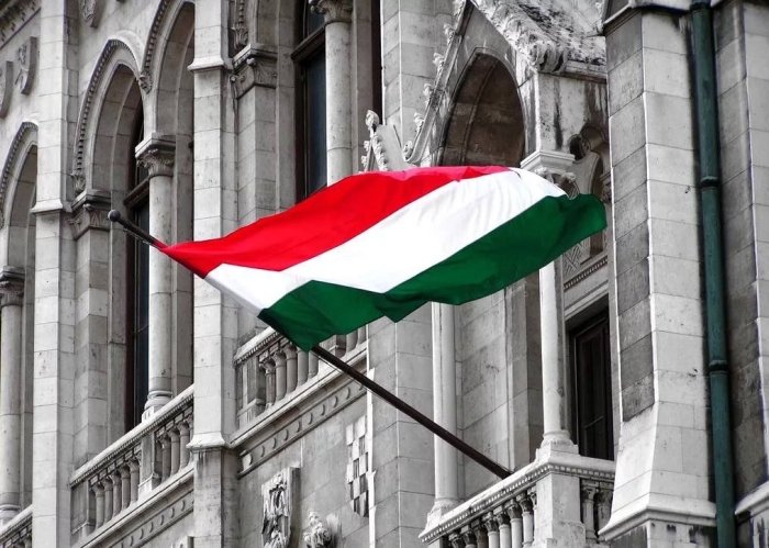 Венгрия парламенти мамлакатнинг Халқаро жиноий суддан чиқиш жараёнини бошлаб берувчи қонун лойиҳасини маъқуллади — Reuters 