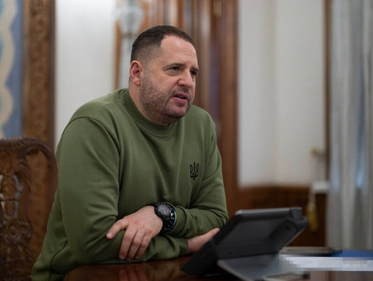 Zelenskiy idorasi: Urush kutilmaganda tugashi mumkin