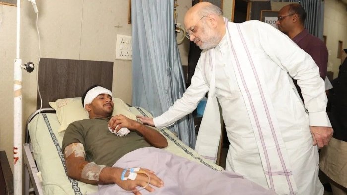 Hindistondagi samolyot halokatidan faqat bir kishi engil jarohatlar bilan tirik qoldi