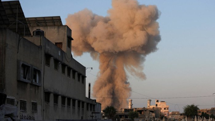 Isroil G‘azodagi Nasser shifoxonasini bombardimon qildi