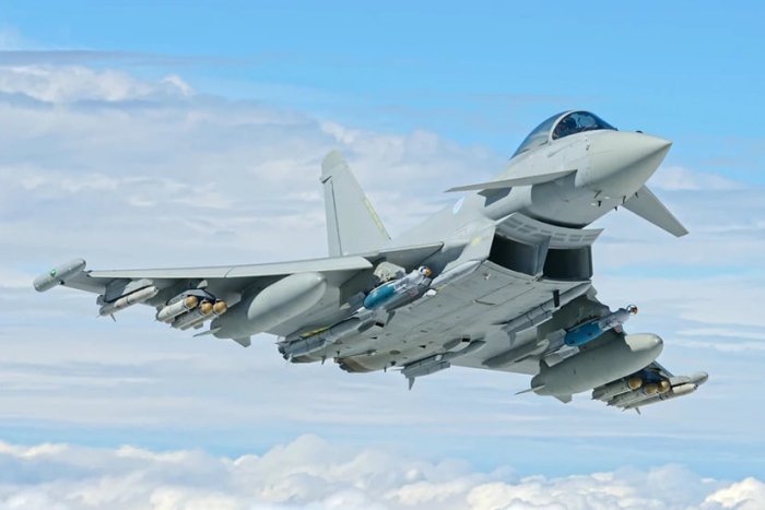 Britaniya Turkiyaga 20 ta Eurofighter Typhoon qiruvchi samolyotlarini yetkazib beradi Britaniya Turkiyaga 20 ta Eurofighter Typhoon qiruvchi samolyotlarini yetkazib beradi