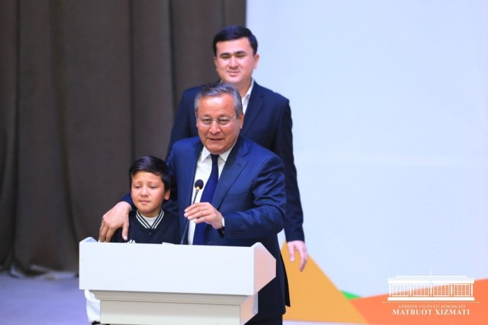 Andijonda 12 yashar bola kutubxonaga rahbar bo‘ldi