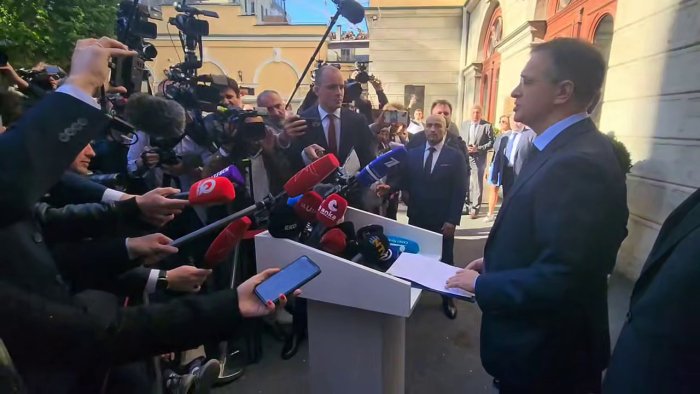 Россия узоқ муддатли тинчлик тарафдори - Мединский