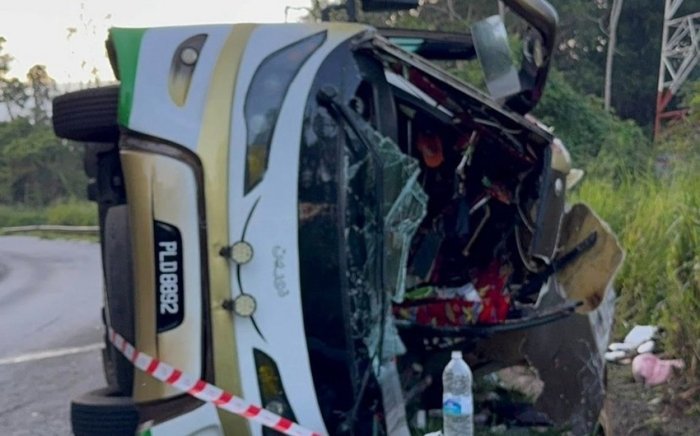 Talabalar avtobusi halokatga uchrashi oqibatida 15 kishi halok bo‘ldi