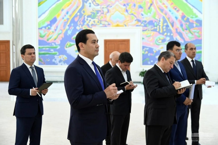 Шавкат Мирзиёев Сардор Умурзоқовга қандай топшириқ берди?