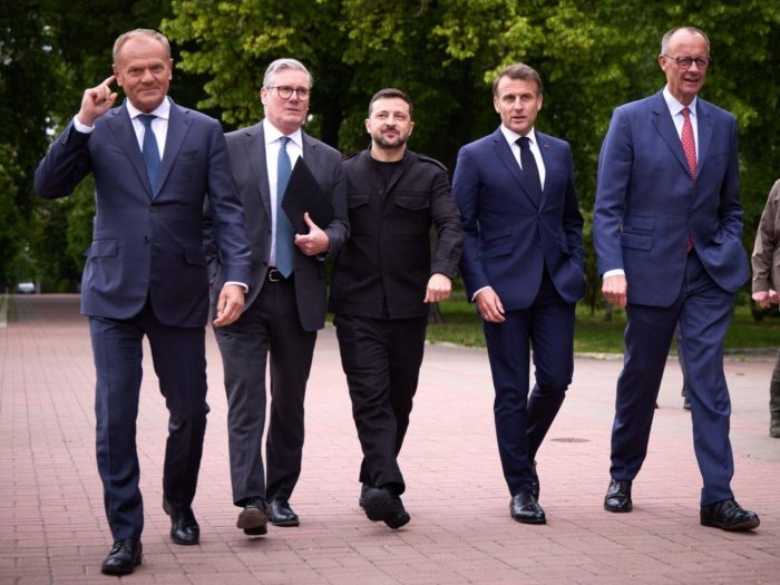 Zelenskiy Kiyevda bo‘lib o‘tgan uchrashuv yakunlari bo‘yicha Fransiya, Germaniya, Polsha, Buyuk Britaniya va Ukraina yetakchilarining qo‘shma bayonotini e’lon qildi