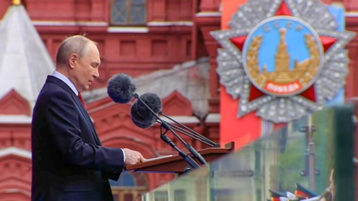 Эрон атрофидаги можаро Россияни қийин аҳволга солиб қўймоқда...