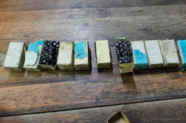 Noqonuniy saqlanayotgan 1100 dona patronlar olindi