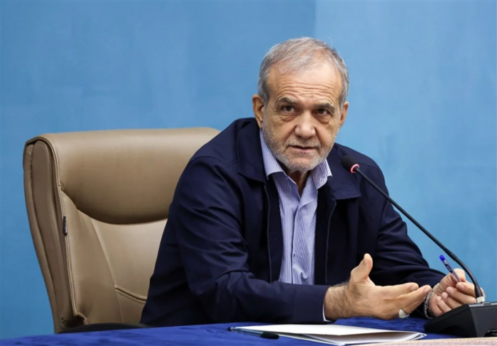Пезешкиан: "Эрон на музокара столидан, на жанг майдонидан воз кечди"