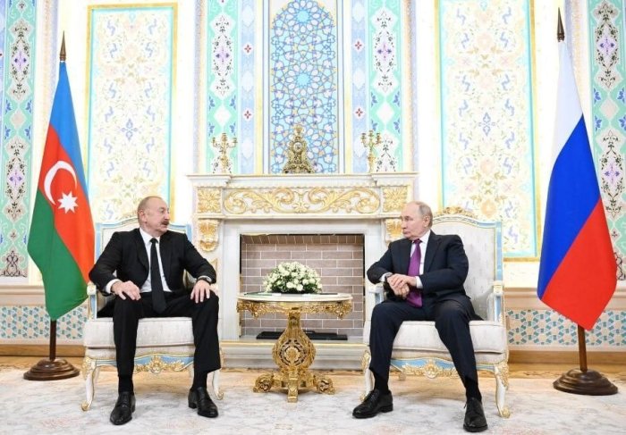 Путин Алиевга Россия ракеталари АZAL самолётини уриб туширмаганини, балки унинг ёнида портлаганини айтди — “Интерфакс” 