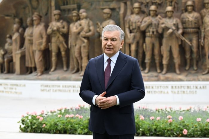 Prezident Mirziyoyev “Millat fidoyilari” xiyobonida: “Bu nomlar hech qachon o‘chmaydi”
