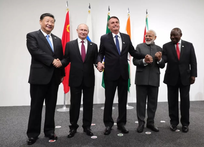 BRICS давлатлари янги заҳира валюта яратиш устида ишламоқда - Путин