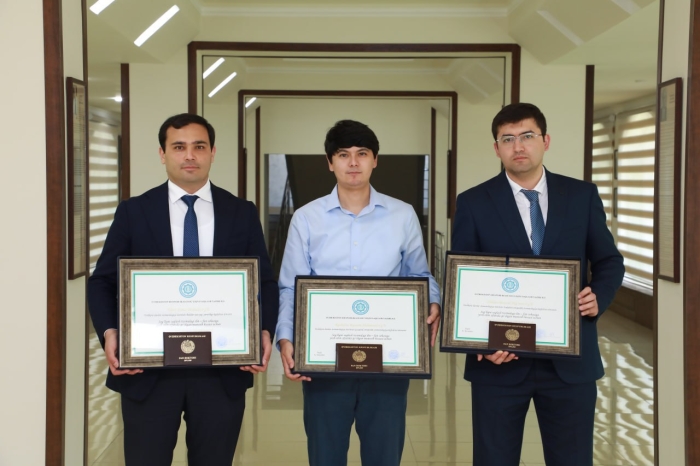 SSV: 30 yoshgacha doktorlik dissertasiyasini himoya qilgan yosh tibbiyot olimlariga 50 million so‘mdan pul mukofoti ajratildi