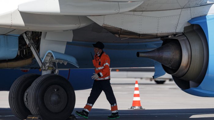 Трамп: "Саудия Арабистони 106 та Boeing самолётига буюртма берди"
