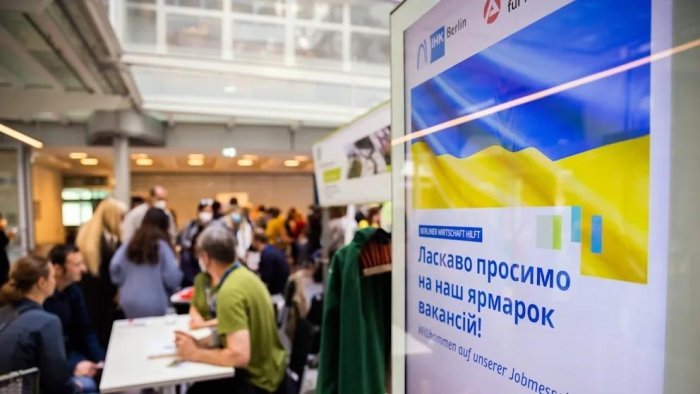 Germaniyada ukrainalik qochqinlarga beriladigan ijtimoiy to‘lovlar qisqartiriladi