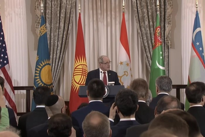 АҚШ Марказий Осиё давлатлари учун Жексон-Вэник тузатишини бекор қилмоқчи