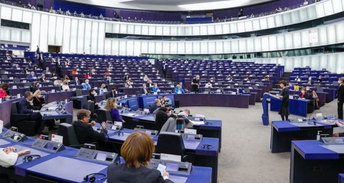 Европарламент кутилмаган резолюцияни қабул қилди