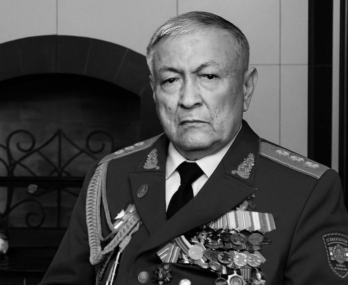 O‘zbekiston Respublikasining birinchi mudofaa vaziri, general-polkovnik Rustam Ahmedov 82 yoshida vafot etdi