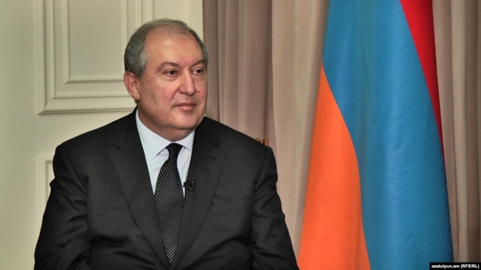 Armaniston prezidenti Armen Sarkisyan iste’foga chiqdi