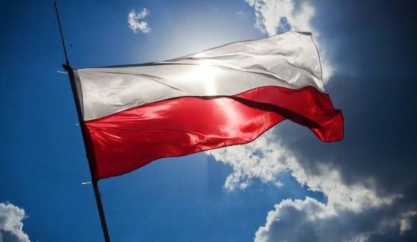 Польша Украинадаги уруш туфайли қарийб 500 миллиард евро зарар кўргани маълум қилинди