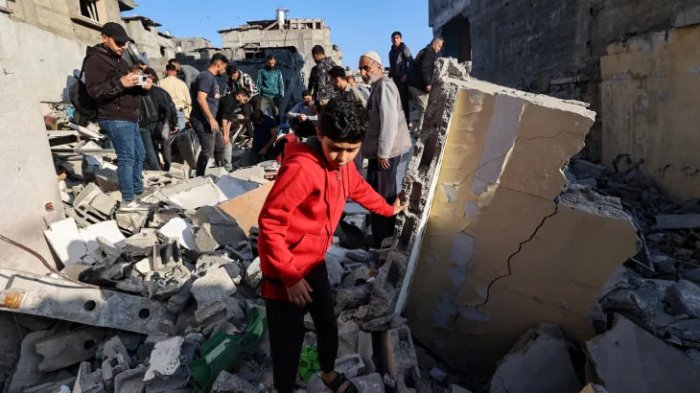 Isroil G‘azoga hujumlarini davom ettirmoqda, bugun 43 kishi halok bo‘ldi