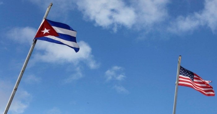 Куба АҚШнинг қамалидан чиқиш учун Ватикандан ёрдам сўради