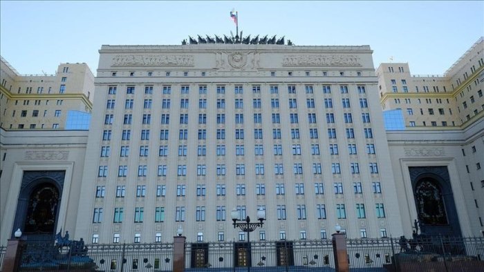  Россиялик маҳбуслар уларни Мудофаа вазирлиги билан шартнома тузишга мажбурлаш мақсадида дўппослашаётганидан шикоят қилмоқда — “Сибир Реалии” 