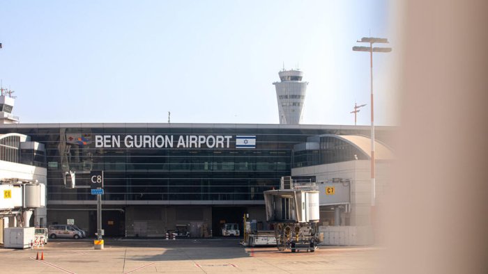 Ҳутийлар яна Тель-Авивдаги аэропортга гипертовушли ракета зарба берди