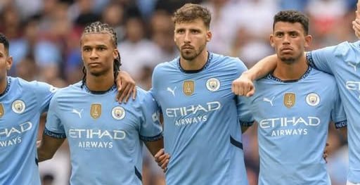 «Barsa» «Man Siti» himoyachisi bo‘yicha aloqa o‘rnatdi