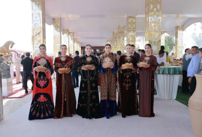 “Avaza"da BMT Konferensiyasi yakunlandi: O‘zbekiston iqlim kun tartibi va madaniy merosini taqdim etdi