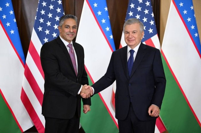Shavkat Mirziyoyev “General Motors International” korporasiyasi rahbariyati bilan uchrashdi