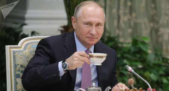Putin sevimli ichimligini oshkor qildi