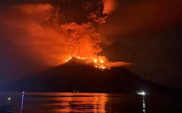 Indoneziyada vulqon otildi