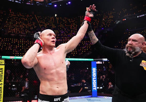 UFC 311: Hamyurtimiz Bogdan Guskov raqibini ikkinchi raundda mag‘lub etdi