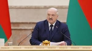 Александр Лукашенко яна 25 кишини афв этди