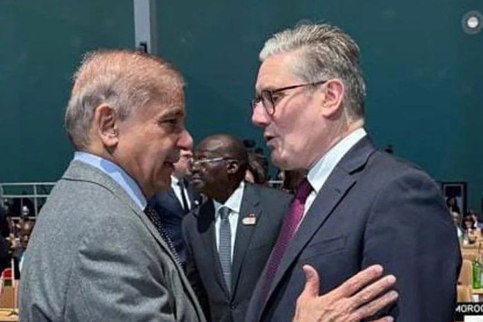 Шаҳбоз Шариф ва Стармер Эрон ҳамда Қўшма Штатлар ўртасидаги мулоқотни муҳокама қилишди