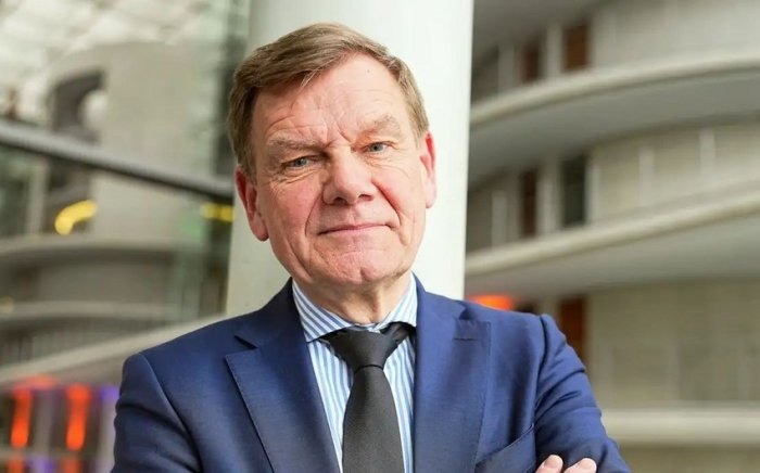 Германия ташқи ишлар вазири эълон қилинмаган ташриф билан Киевга келди