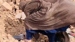 JSST Tolibondan zilziladan keyin ayollarga yordam berish bo‘yicha cheklovlarni olib tashlashni so‘radi