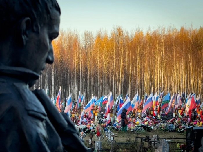 Ukraina urushida halok bo‘lgan 216 mingdan ortiq rossiyalik harbiyning shaxsi tasdiqlandi, ularning uchdan bir qismi ko‘ngillilar