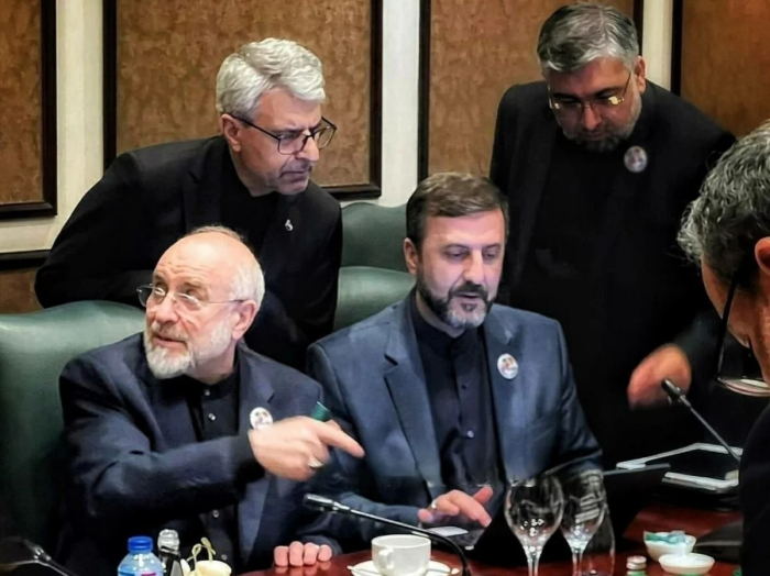 AQSH-Eron muzokaralari Hormuz ustidan nazorat borasidagi kelishmovchiliklar tufayli boshi berk ko‘chaga kirib qoldi