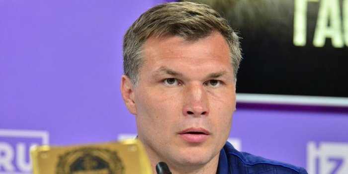 “Усик пул ҳақида ўйлаяпти, Жалолов эса унга таҳдид сола олади” - Россиялик собиқ WBC камари эгаси