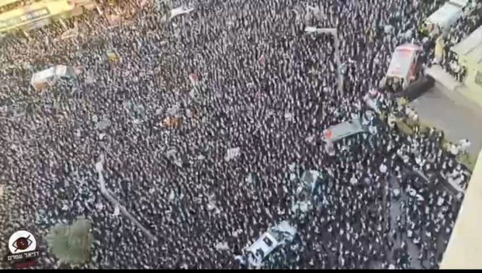 Quddusda minglab ultra-ortodoks yahudiylari harbiy xizmatga bormaslik uchun namoyishga chiqdi