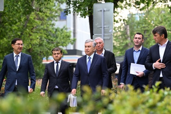 Аҳолига туну кун хизмат кўрсатадиган кўчалар кўпаймоқда