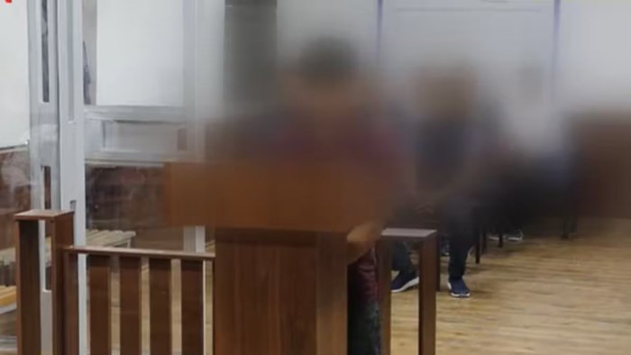 Сурхондарёда Telegram'да ИШИД байроғини тарқатган 18 ёшли йигит 3 йилга қамалди