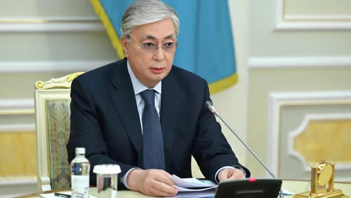 Qozog‘iston prezidenti Mudofaa vaziri va Transport vazirini lavozimidan ozod qildi