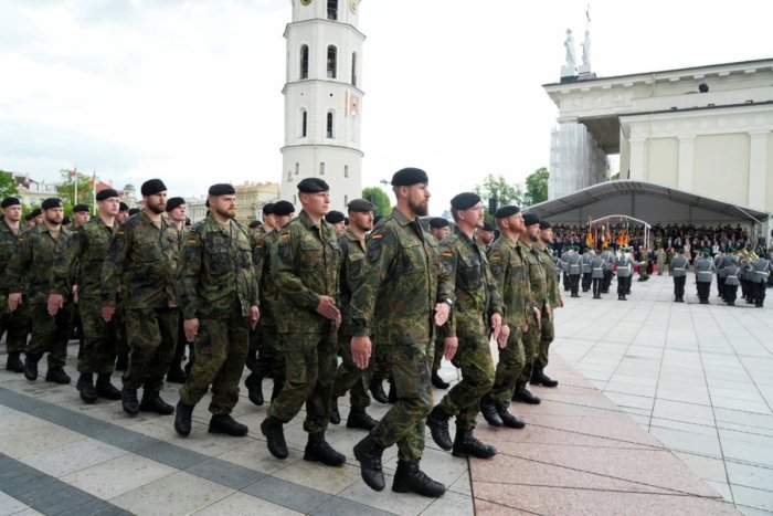 Germaniya Ikkinchi jahon urushidan beri birinchi marta boshqa davlatga qo‘shin yubordi